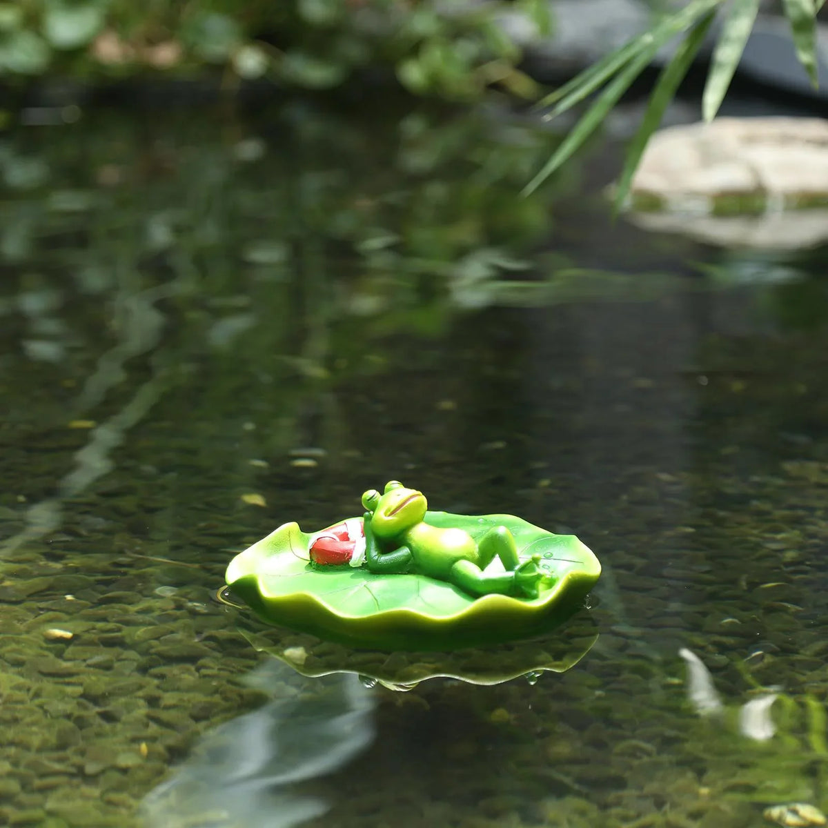 Simulation liquid Floating Frog Ornament Animals Figurine Garden Statue Crafts Decor DIY Pool Accessories for Tabletop Shelf Office