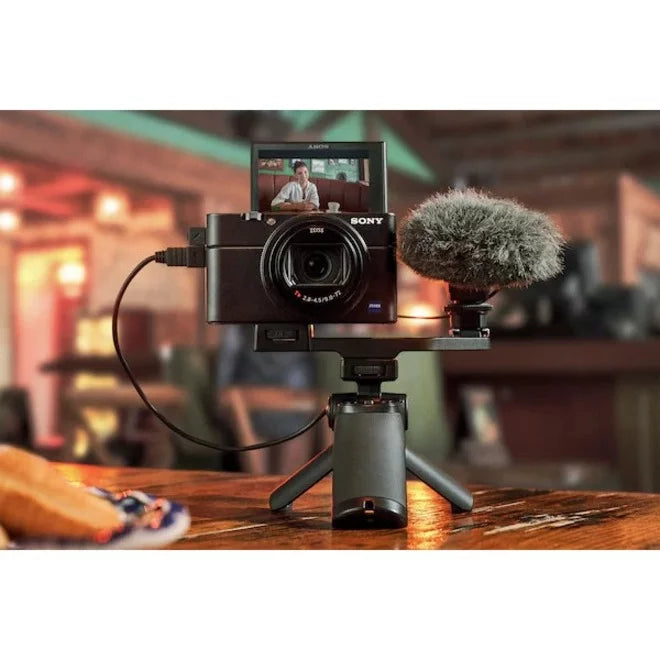 Cyber-shot DSC-RX100 VII Digital Camera