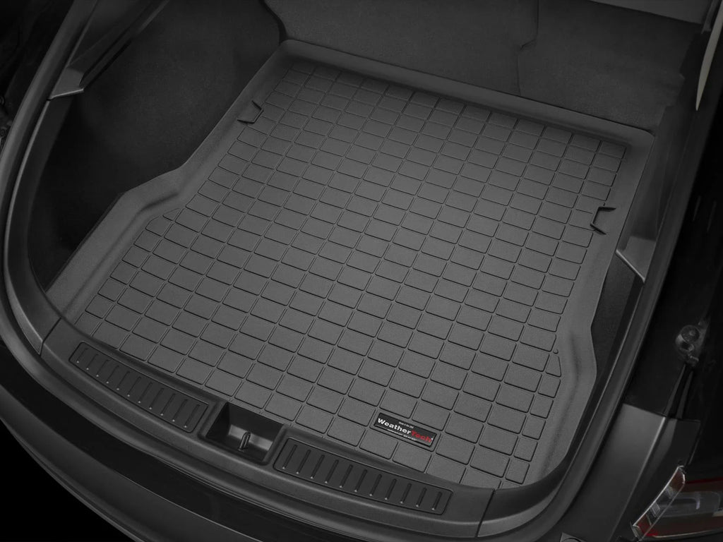 WeatherTech Cargo Trunk Liner with Bumper Protector matching with 2013-2014  RAV4 - Behind 2nd Row Seating With Bumper Protector, Black