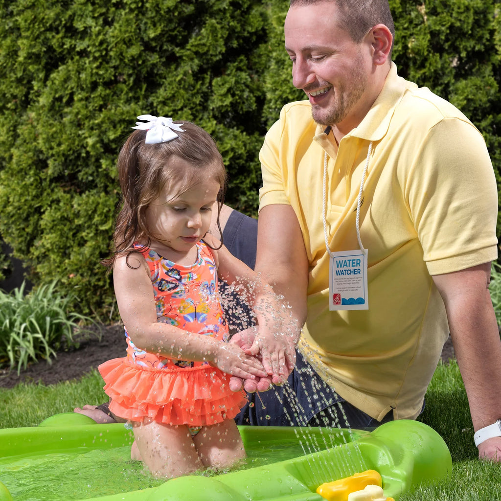 Step2 Waterbug Splash Pad Green Plastic Outdoor aqua Playset for Toddlers