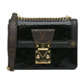 Pre-Owned Authenticated Louis Vuitton Monogram Vernis Wynwood Leather Black Crossbody Bag Unisex (Good)