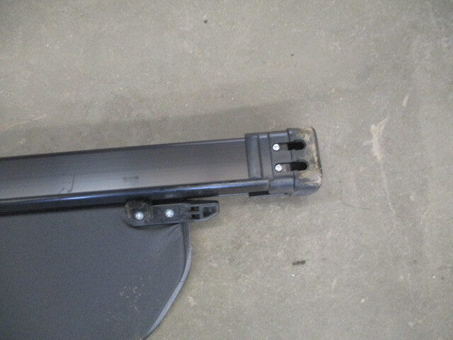 Pre-Owned 2021  Venza Trunk Cargo Shade protector OEM LKQ (Good)