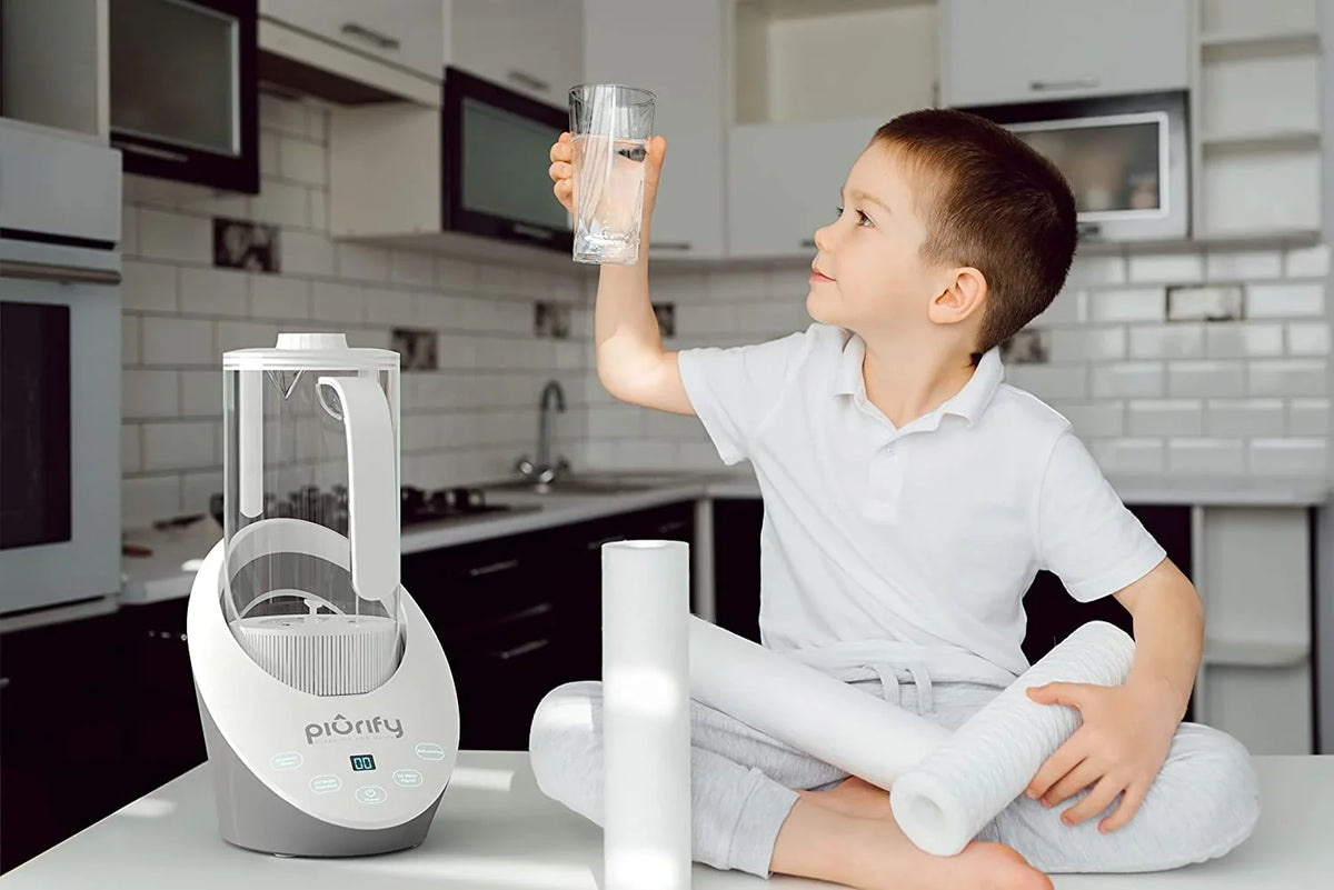 Balanced Purified liquid PH Levels and Filtered with Calcium Sulf. Hydrogen Alkaline aqua Pitcher - Rich Hydrogen aqua Generator Electrolysis Jug with SPE and PEM Concentrator Technology