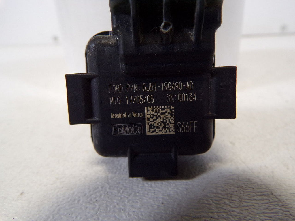 Pre-Owned 17-19  Escape Rear View Backup Camera OEM LKQ (Good)