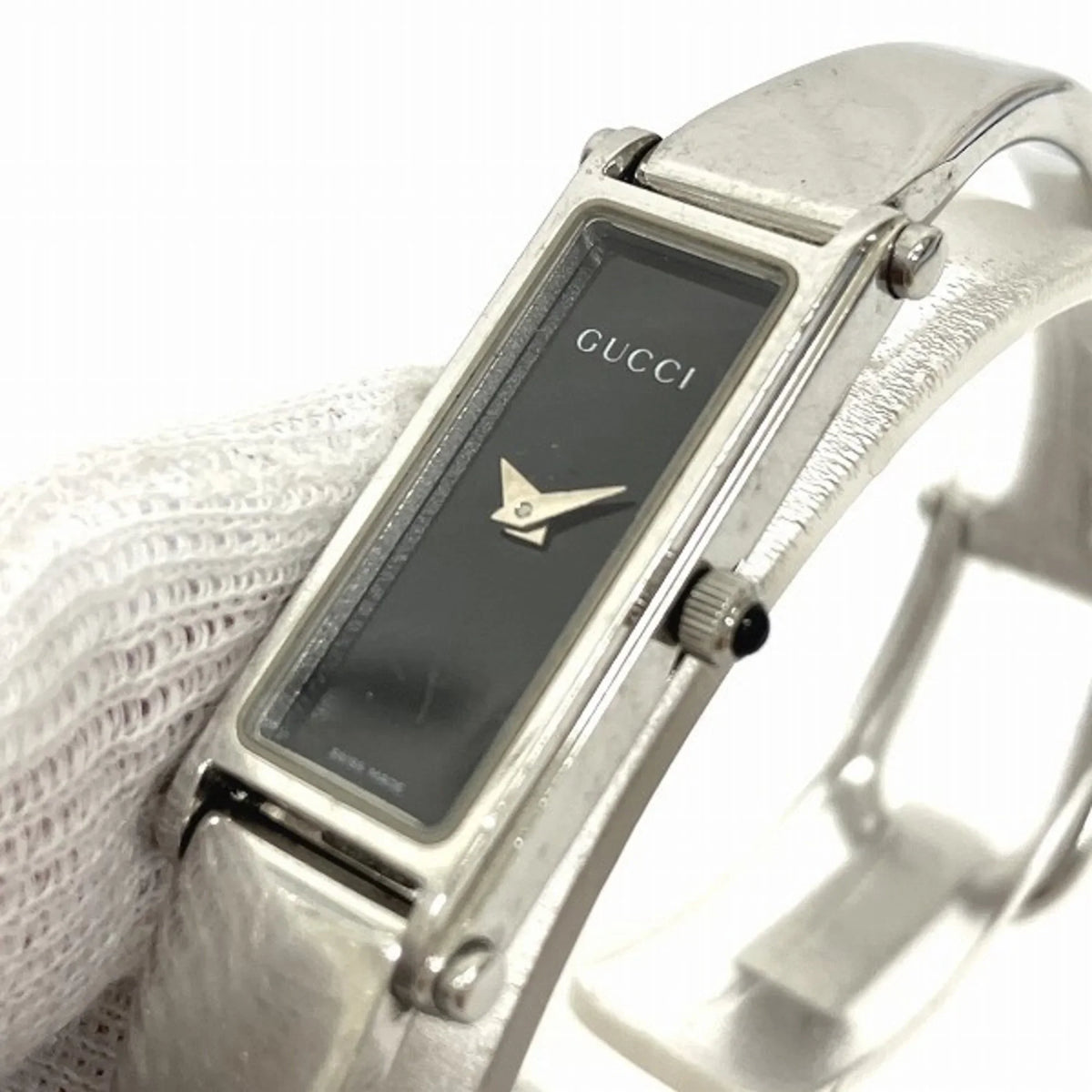 Pre-Owned GUCCI 1500L Black Quartz Watch Ladies (Good)