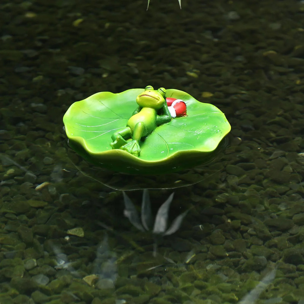 Simulation liquid Floating Frog Ornament Animals Figurine Garden Statue Crafts Decor DIY Pool Accessories for Tabletop Shelf Office