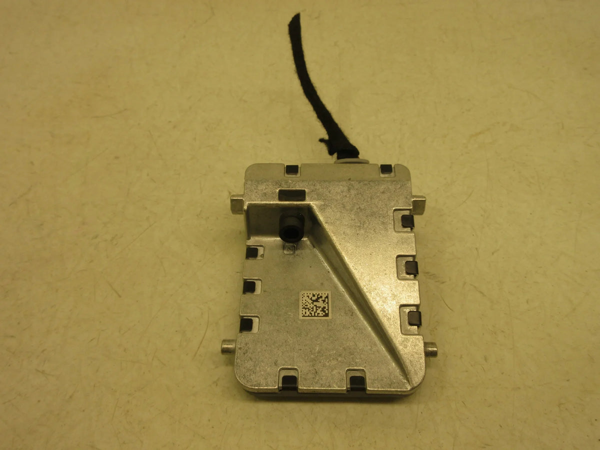 Pre-Owned 18-23  Tacoma Front Windshield Mounted Lane Departure Warning Camera OEM (Good)
